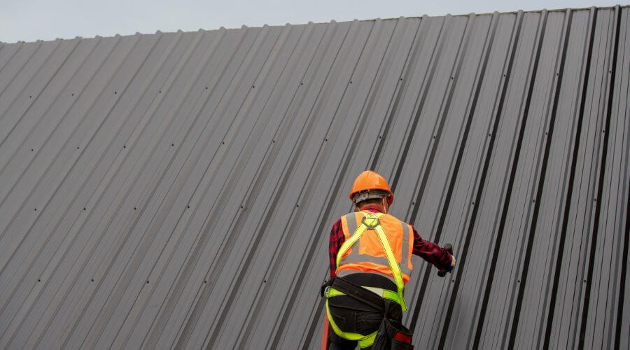 Professional gutter cleaning in Flintville, TN